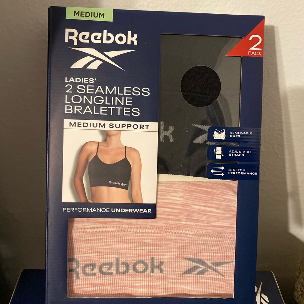 Brand New! Reebok Ladies 2pk Seamless Sports Bras size M